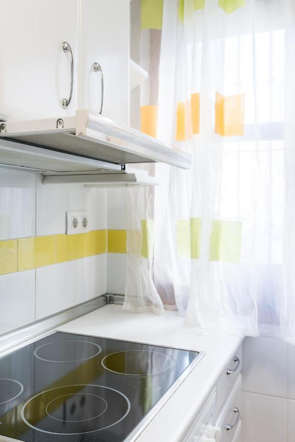 Holi-Rent Procurador Apartment เซบีญา ภายนอก รูปภาพ